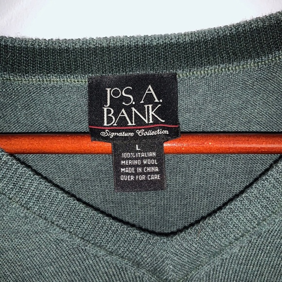 JoS A. Bank Wool Sweater - Picture 2 of 3
